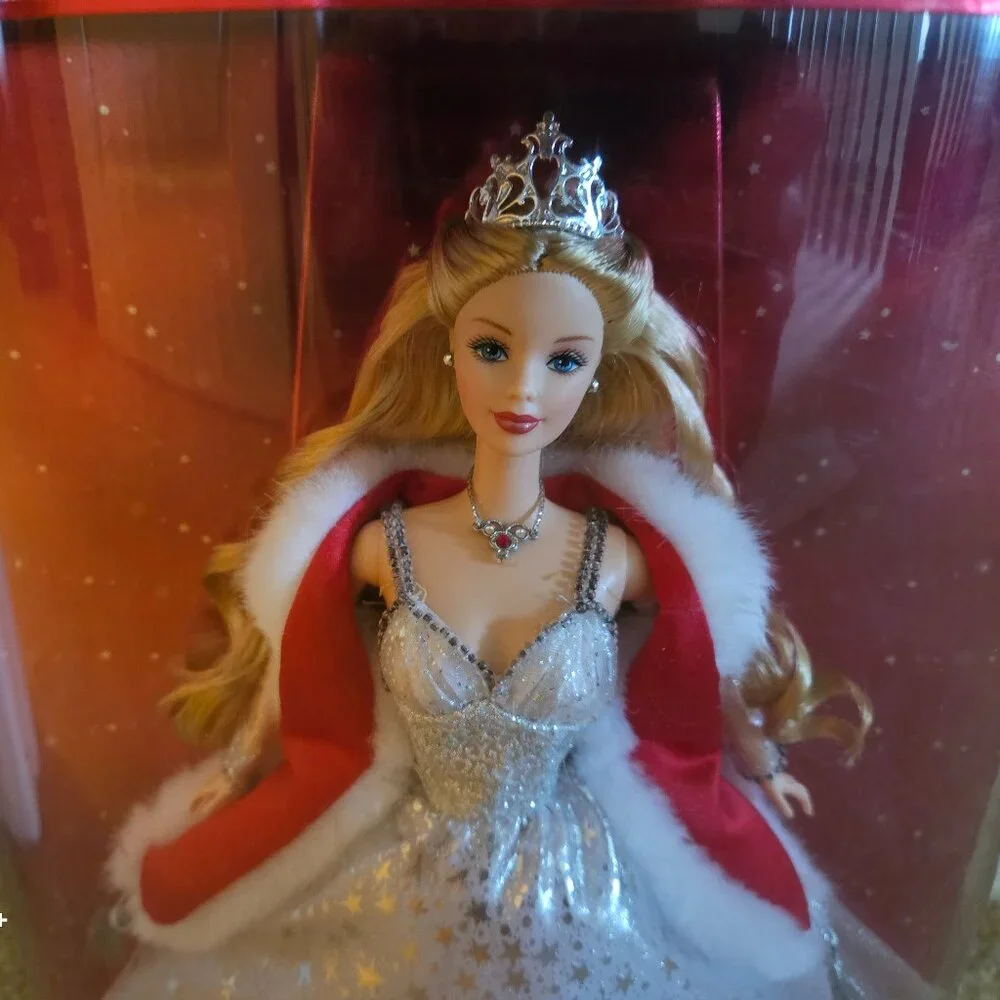 NRFB MATTEL 2001 HAPPY HOLIDAYS CELEBRATION SPECIAL EDITION BARBIE DOLL 50304
